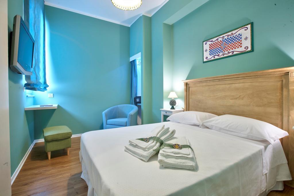B&B Del Corso Capo dʼOrlando Habitación foto